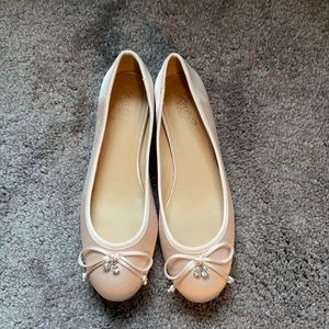 Jewel Badgley Mischka Champagne Satin Flats